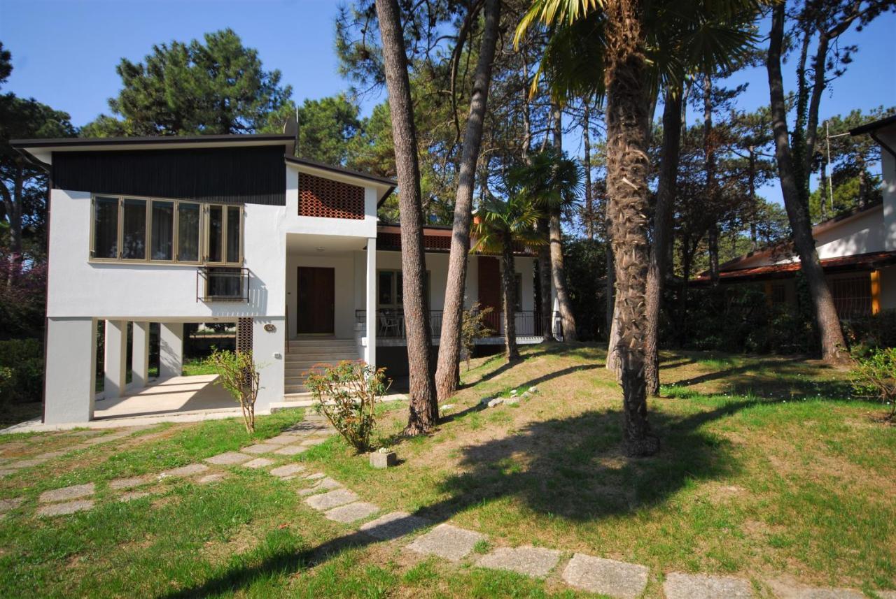 Villa Argia Lignano Sabbiadoro Exterior photo