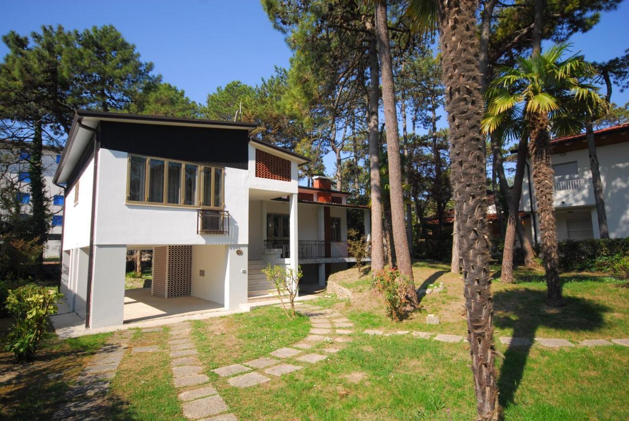 Villa Argia Lignano Sabbiadoro Exterior photo